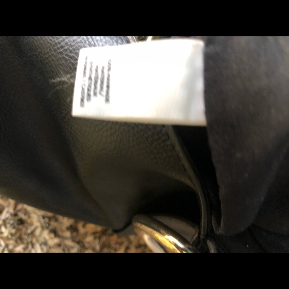BP black bag | and it’s like new in a good condition - Picture 9 of 11